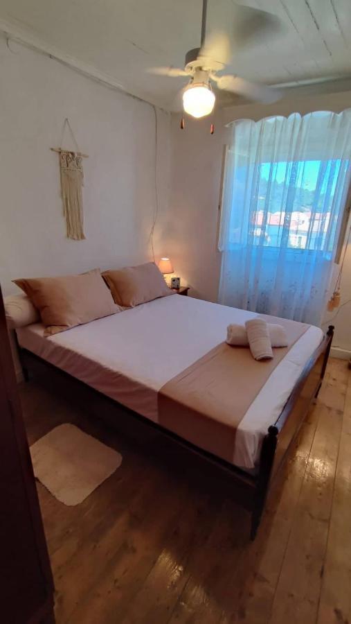 הוילה Retro Wooden House גאיוס מראה חיצוני תמונה